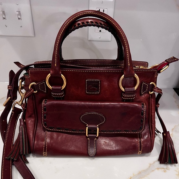 Vintage Dooney Bourke Florentine tassel medium satchel